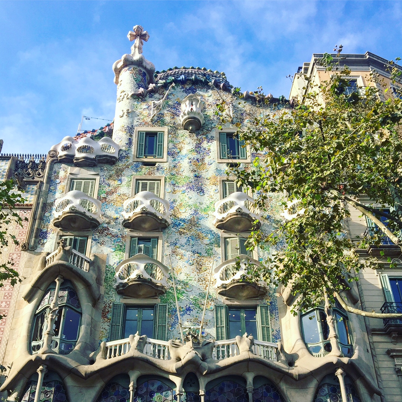 Free cancellation on select hotels ✓ bundle barcelona flight + hotel & save up to 100% off your flight with. The Ultimate Solo Travel Guide To Barcelona A Girls Guide To Travelling Alone