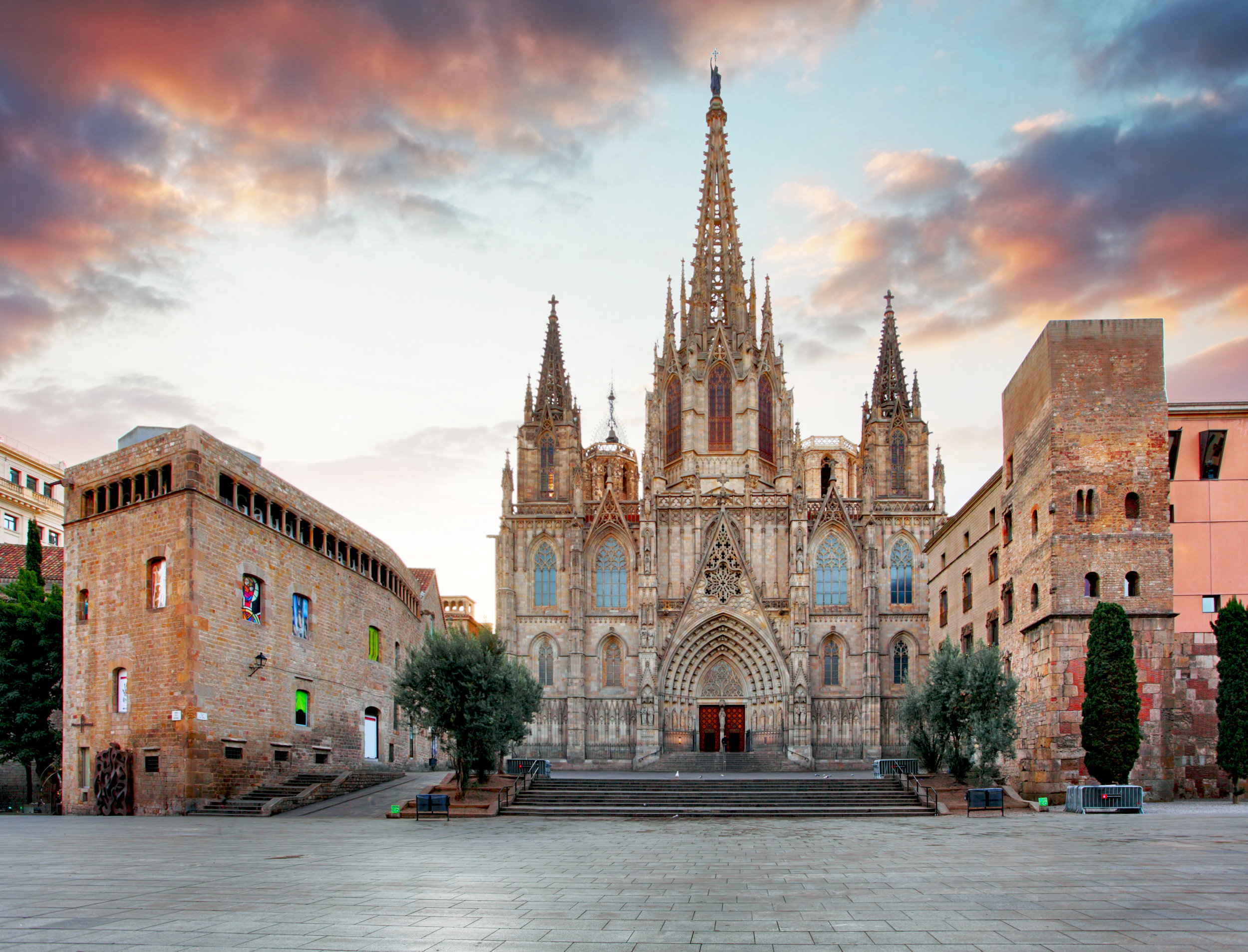 Before you even depart for barcelona, you will receive your ticket . Barcelona Gothic Quarter Strolling Earth